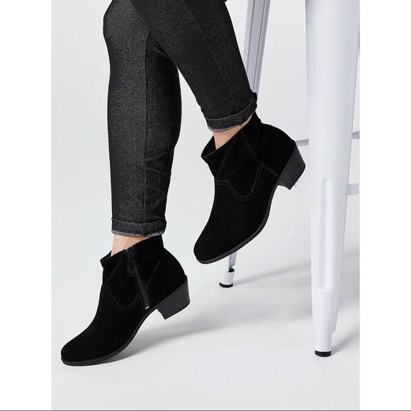 vionic boots vera
